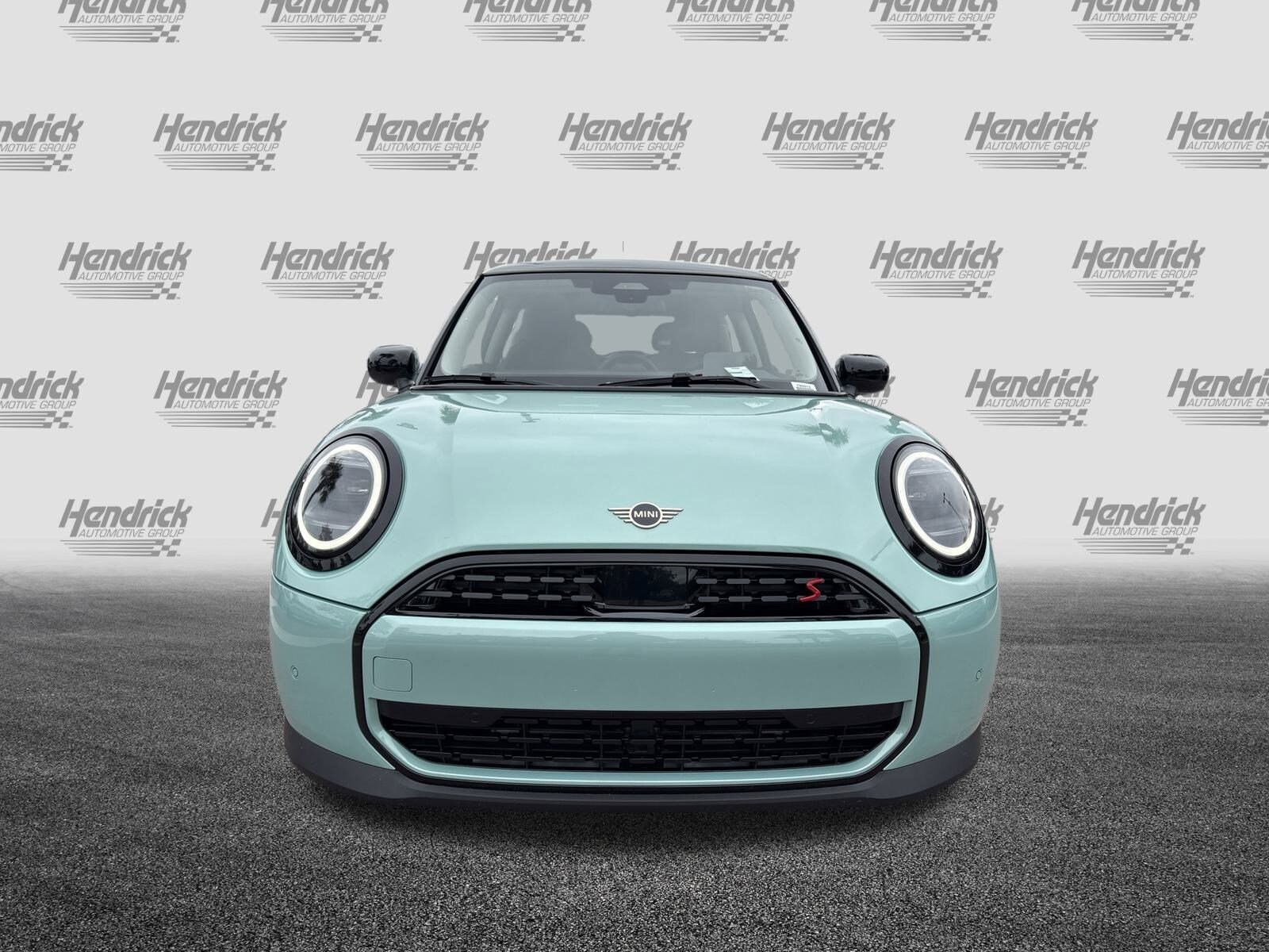 2026 Mini Cooper Hardtop S photo 3