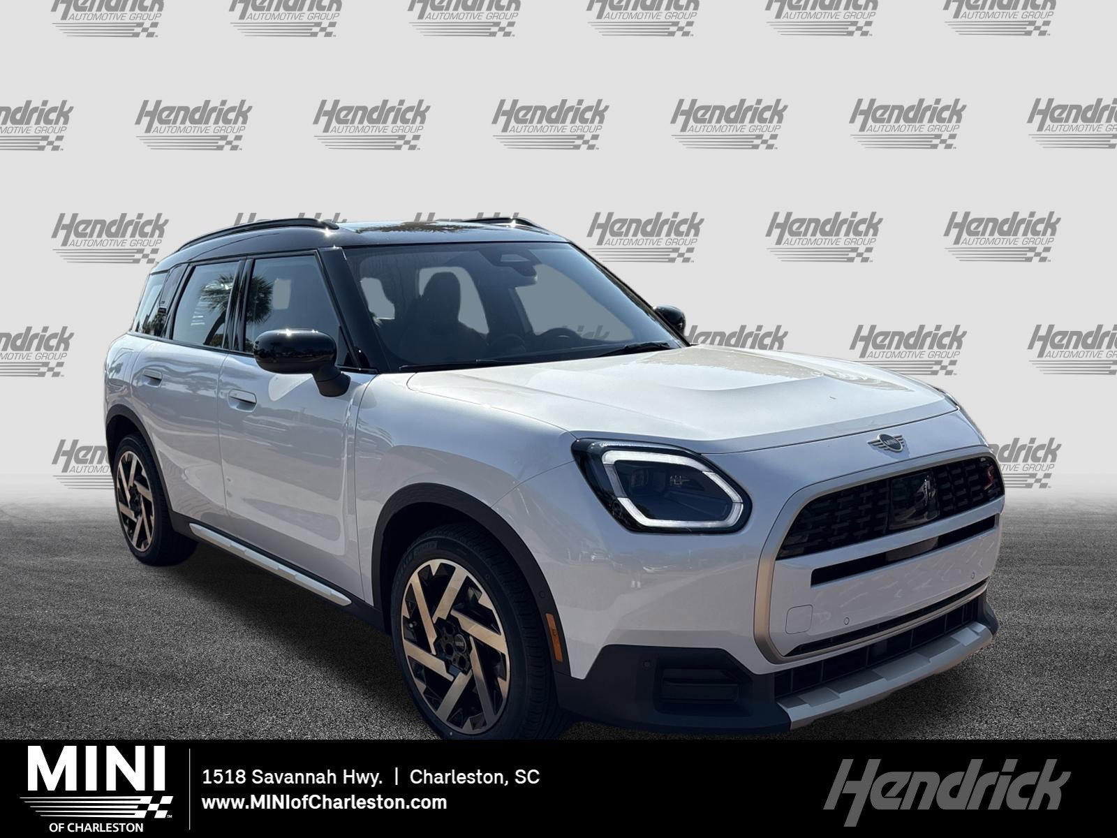 2026 MINI Countryman S's photo