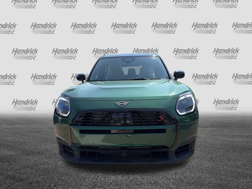 New 2026 MINI Countryman Signature Plus SUV