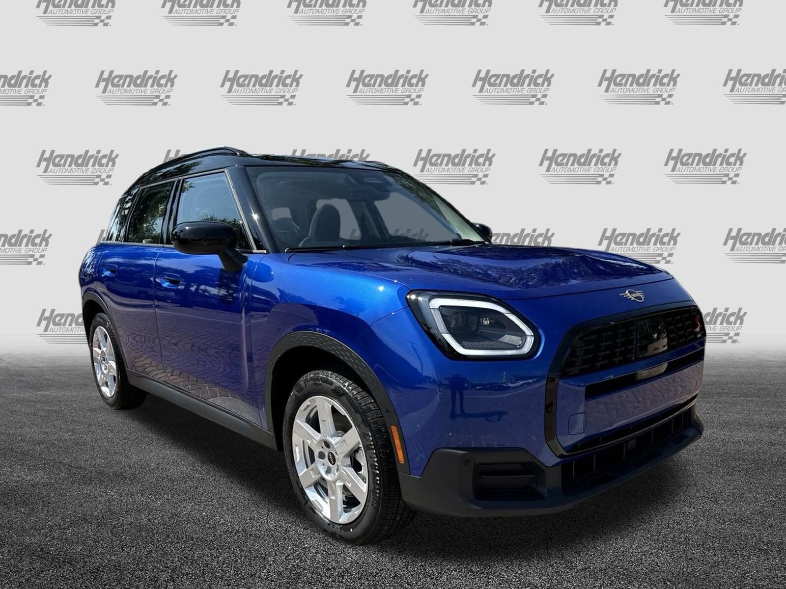 2025 Mini Countryman S ALL4 photo 2