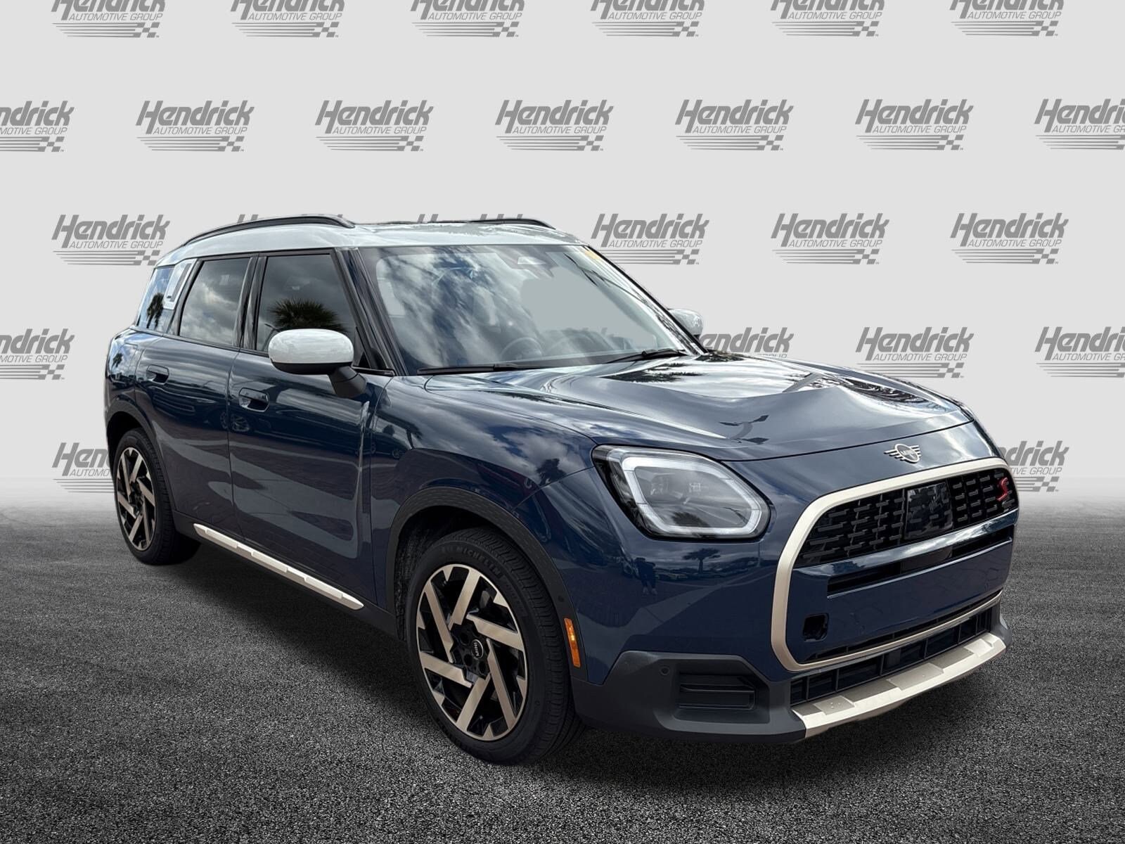 2025 Mini Countryman S ALL4 photo 2