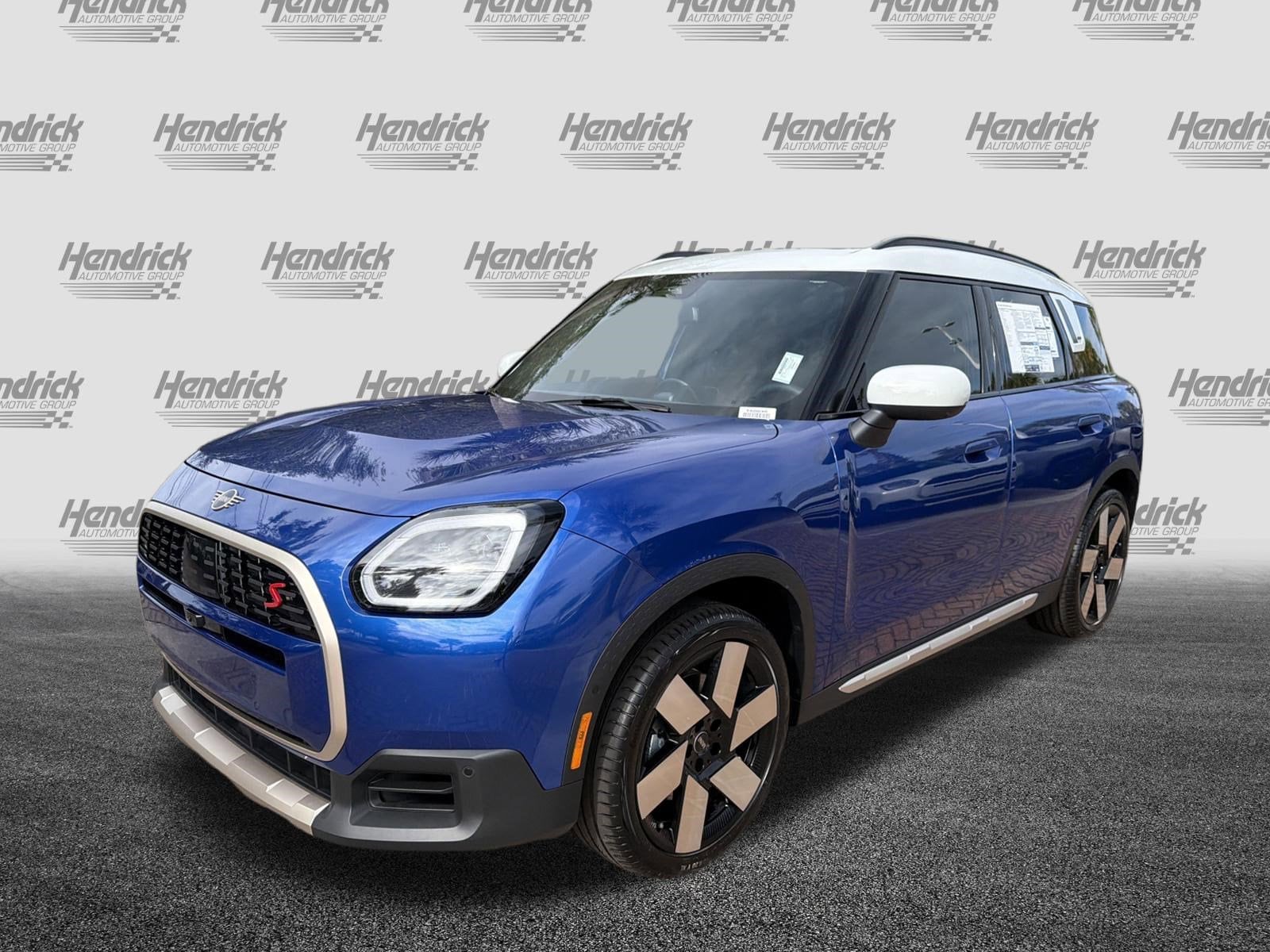 2026 MINI Countryman S photo 4
