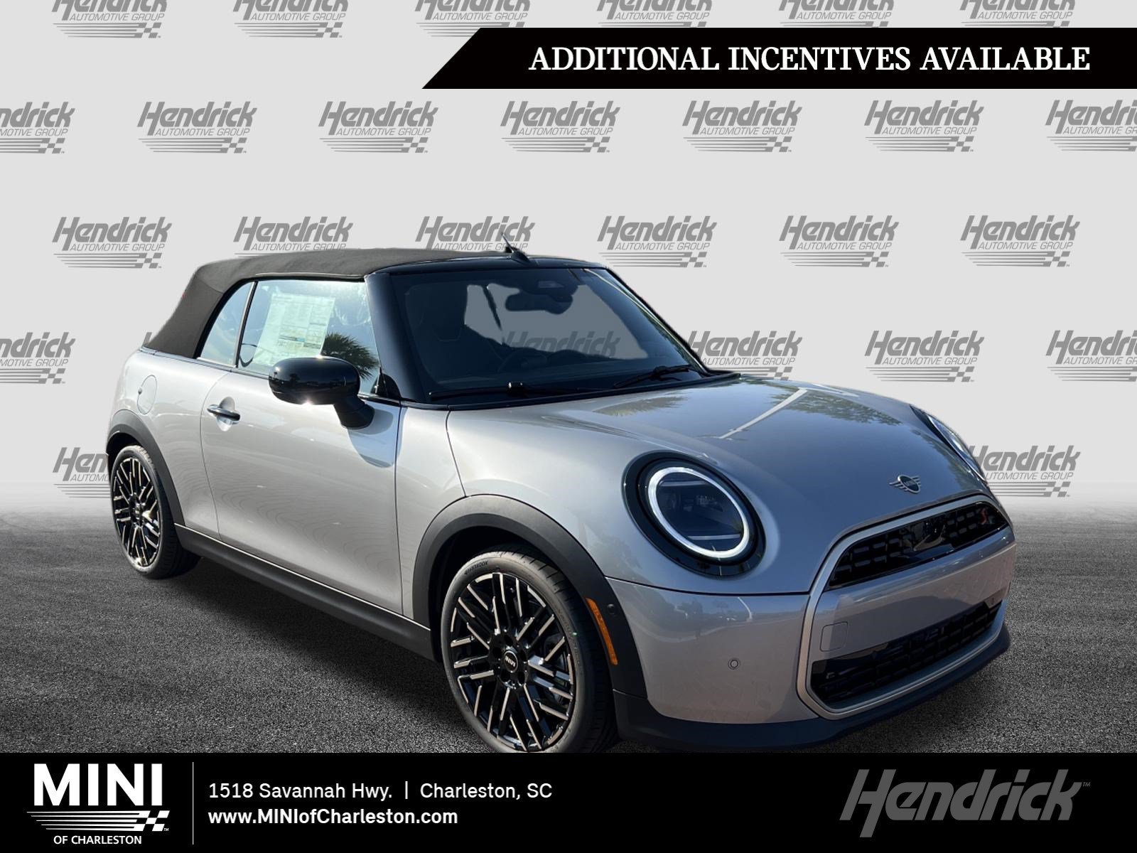 2026 MINI Convertible Cooper S Signature's photo