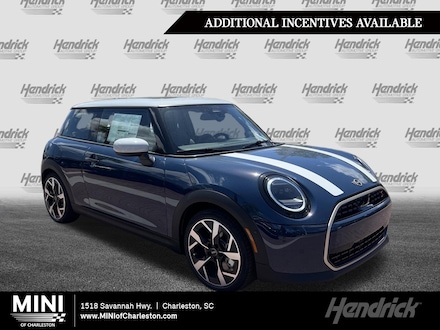 2026 MINI 2 Door Signature Plus Hatchback
