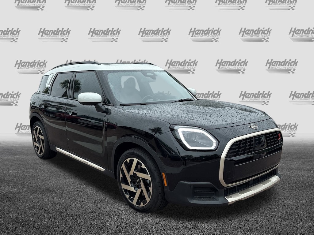 New 2026 MINI Countryman Iconic SUV