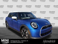 2025 MINI Hardtop 4 Door Signature Plus Hatchback