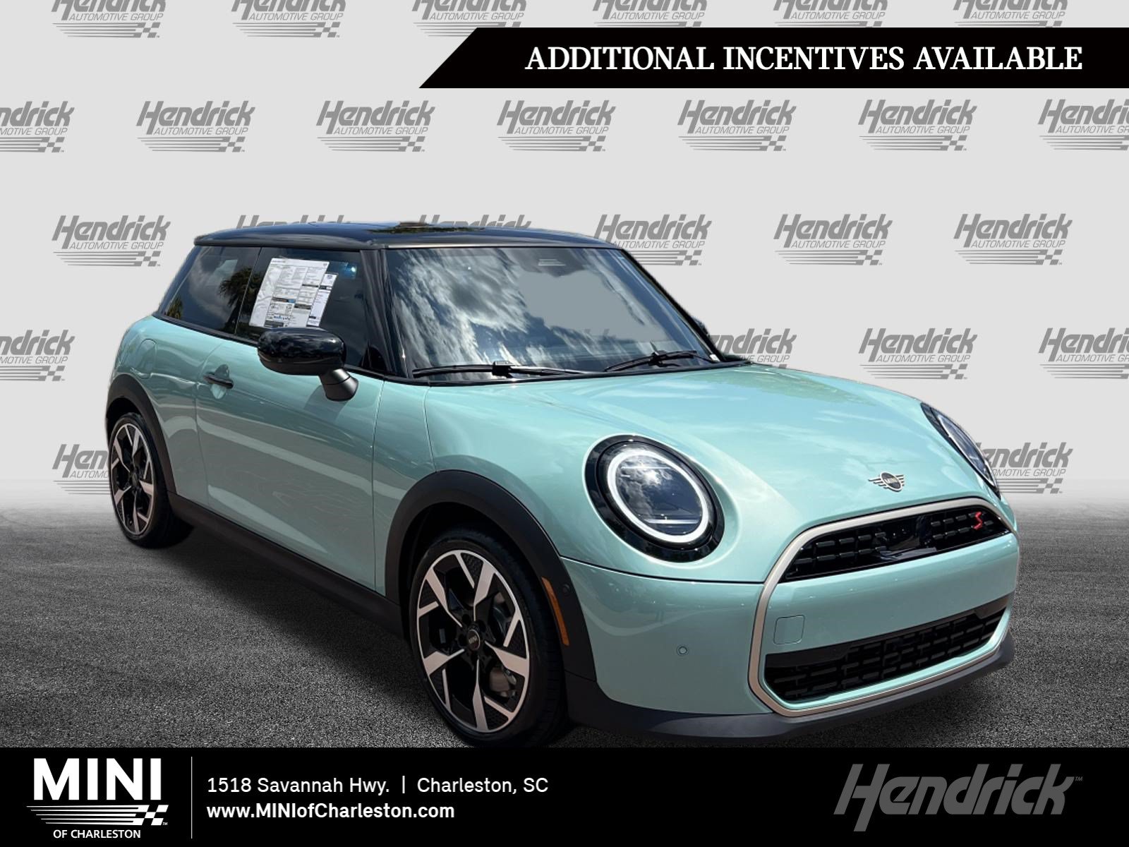 2026 MINI Hardtop Cooper S Signature's photo