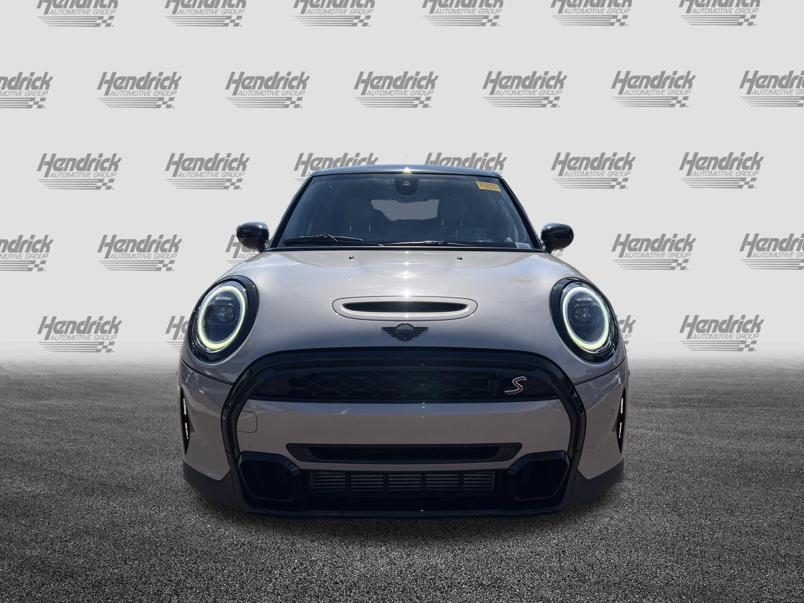 2023 MINI Hardtop 4 Door Cooper S photo 2