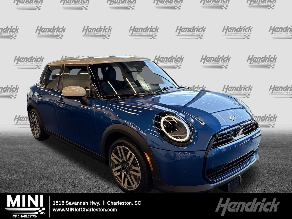 New 2026 MINI 4 Door Signature Plus Hatchback