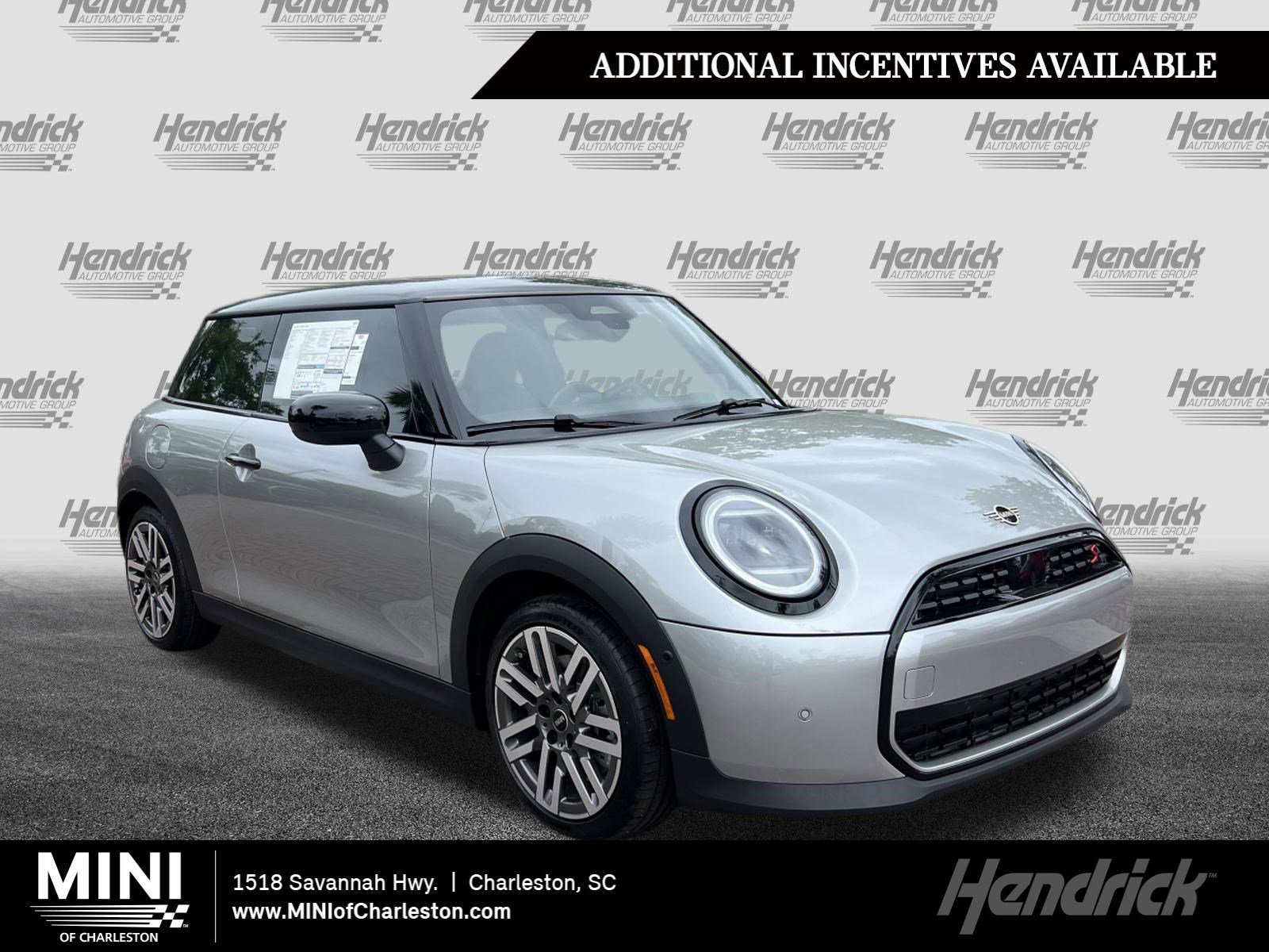 2026 MINI Hardtop Cooper S Signature's photo