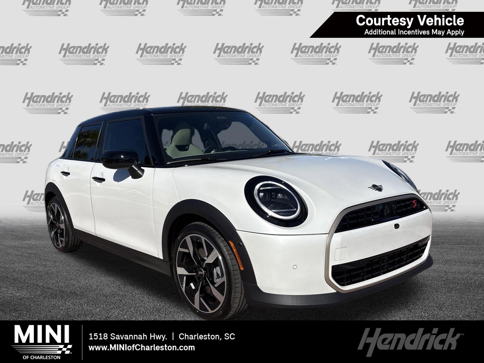 2026 MINI Hardtop 4 Door Hatchback 