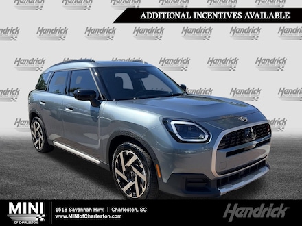 2027 MINI Countryman Signature Plus SUV