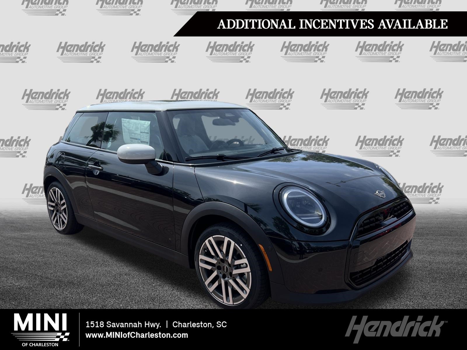 2026 MINI Hardtop's photo