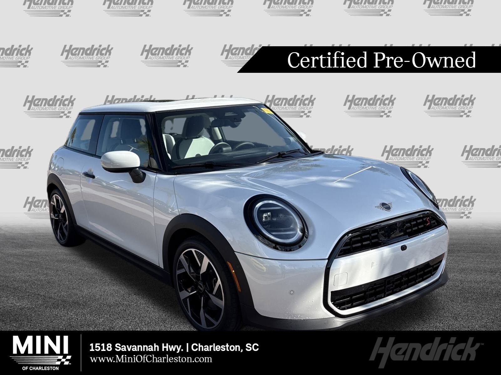 2025 MINI Hardtop 2 Door Hatchback 
