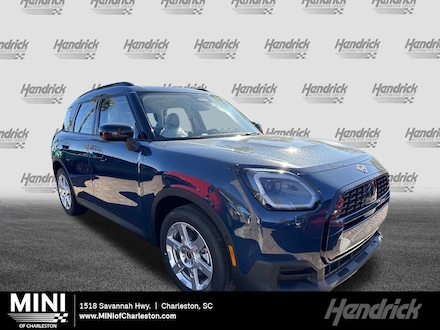 2025 MINI Countryman Signature Plus SUV