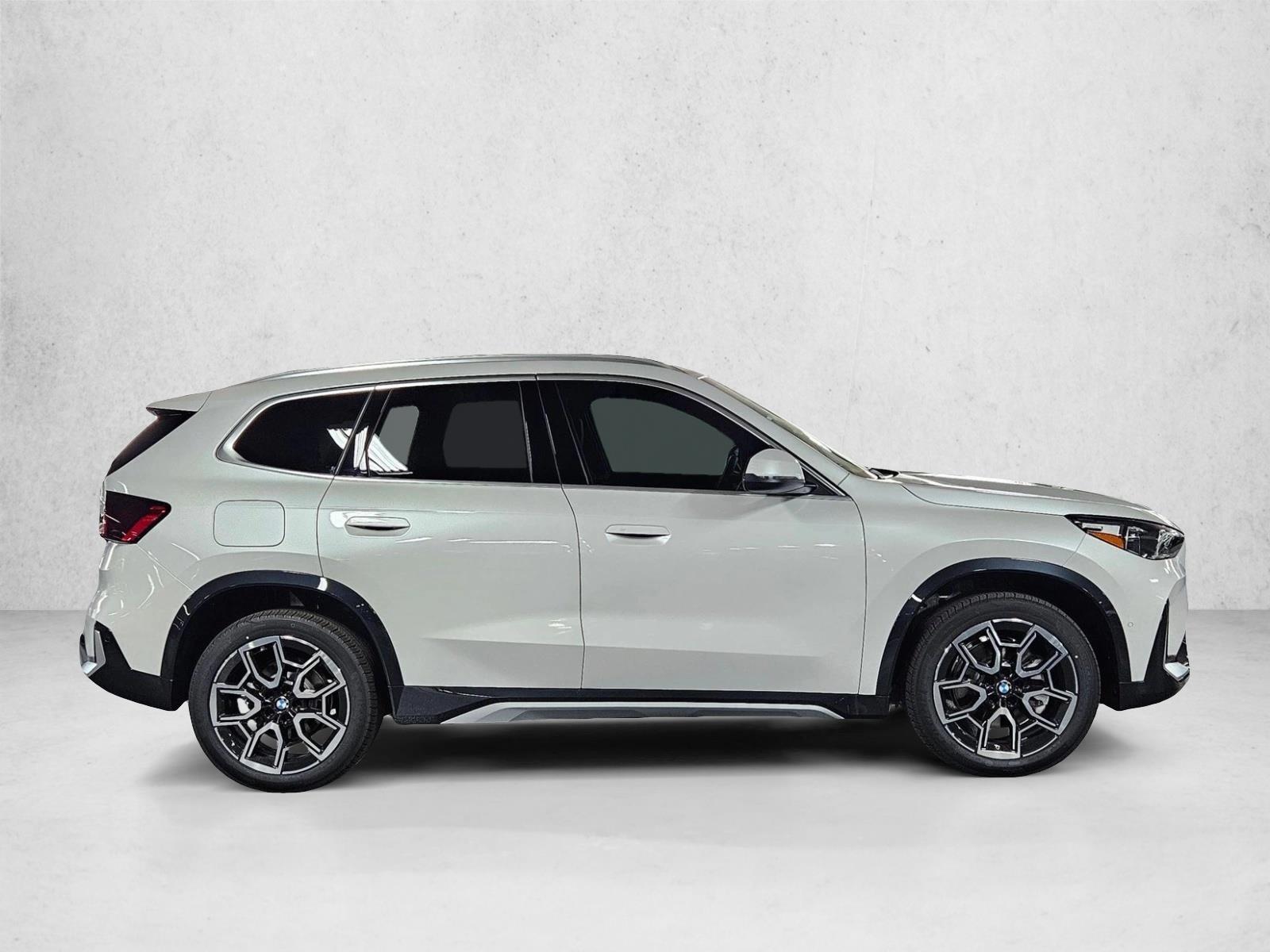 2026 Bmw X1 XDrive28i photo 3