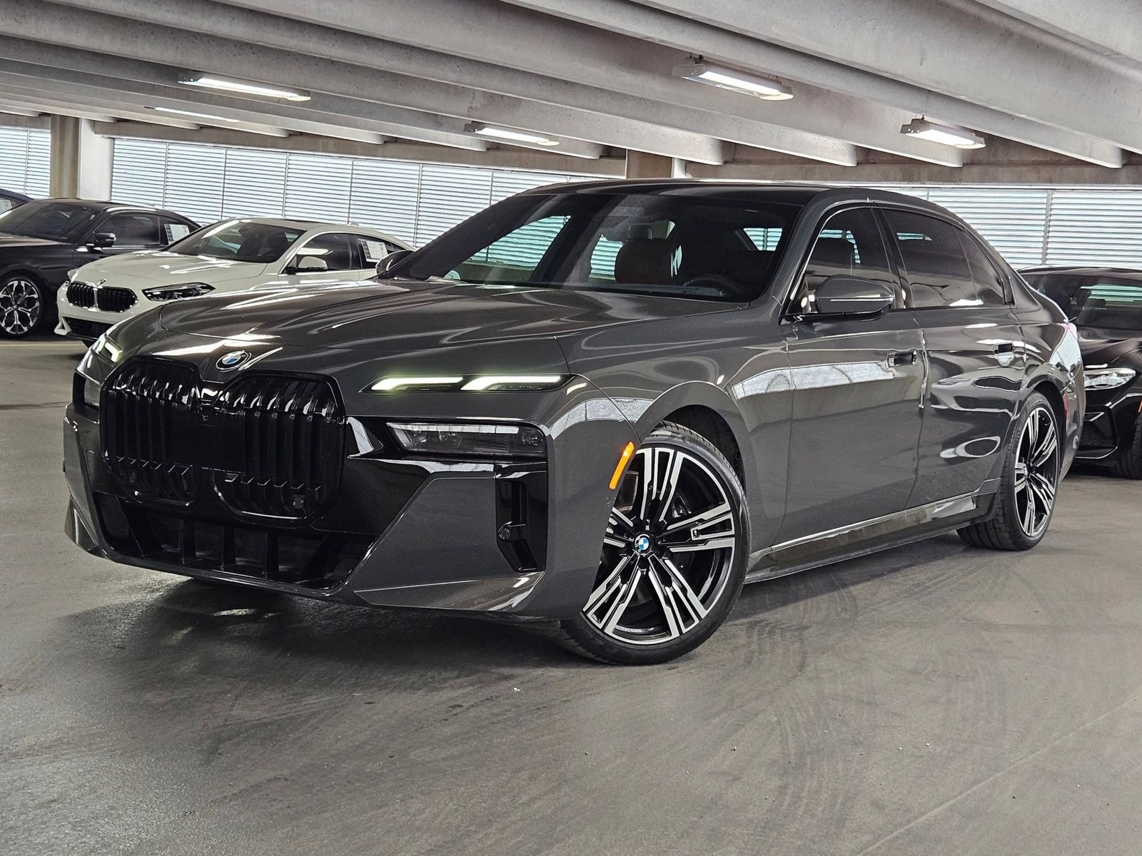 2023 BMW i7 xDrive60's photo