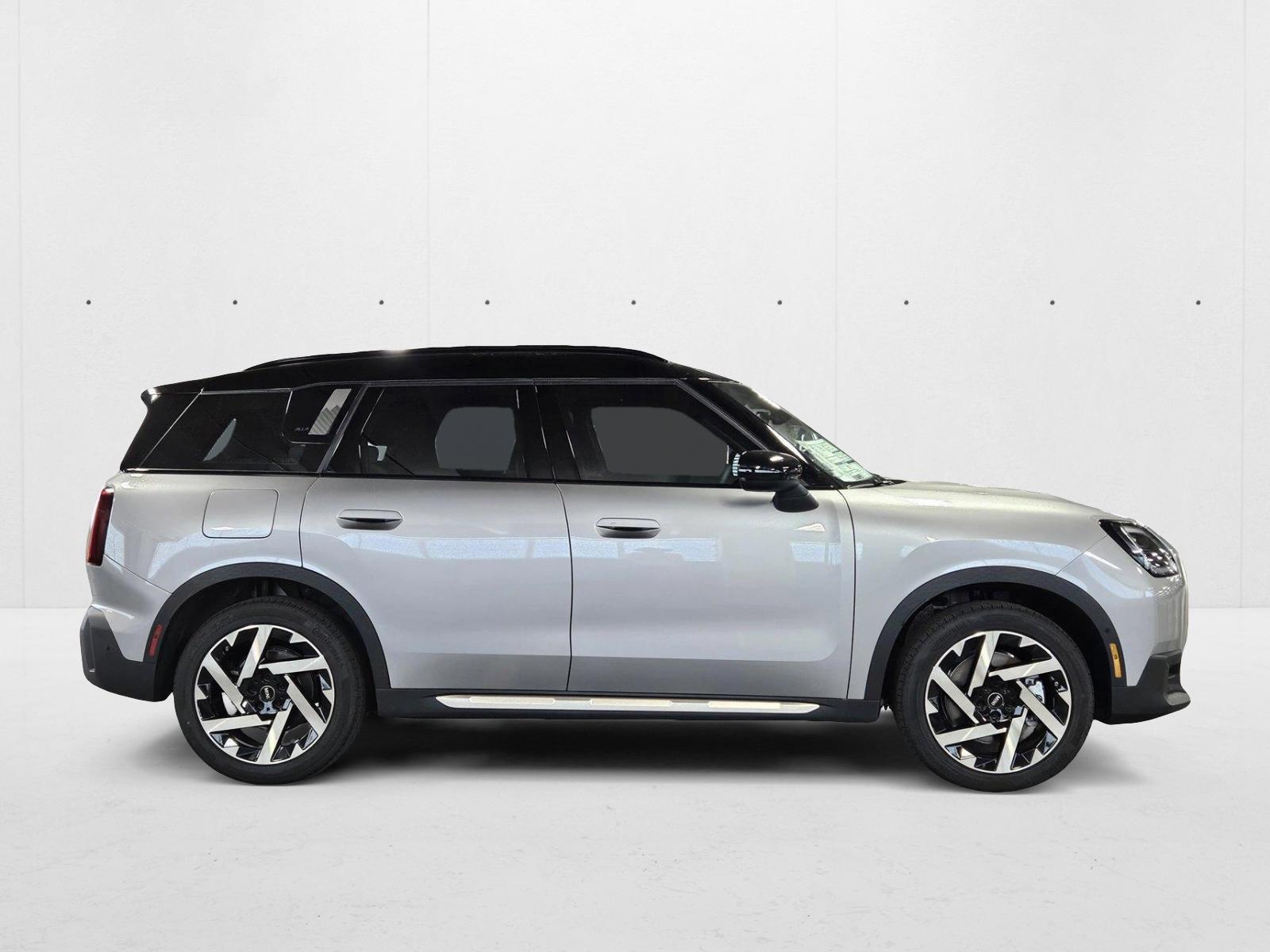 2025 Mini Countryman S photo 4