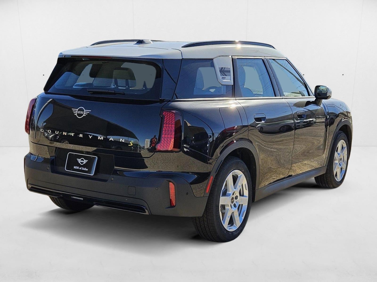 Used 2025 MINI Countryman SE with VIN WMZ53GA09S7R65082 for sale in Dallas, TX