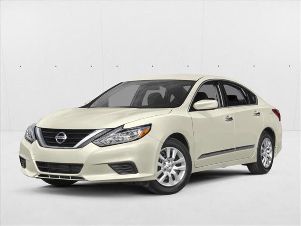 Used 2016 Nissan Altima 2.5 4dr Car