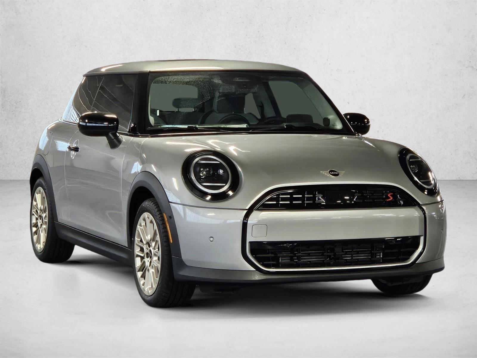 2025 Mini Cooper 2 Door Hardtop S photo 3