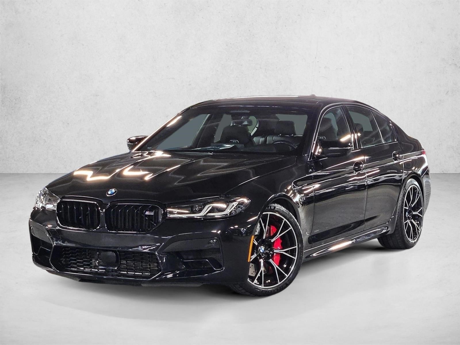 2022 BMW M5 -'s photo