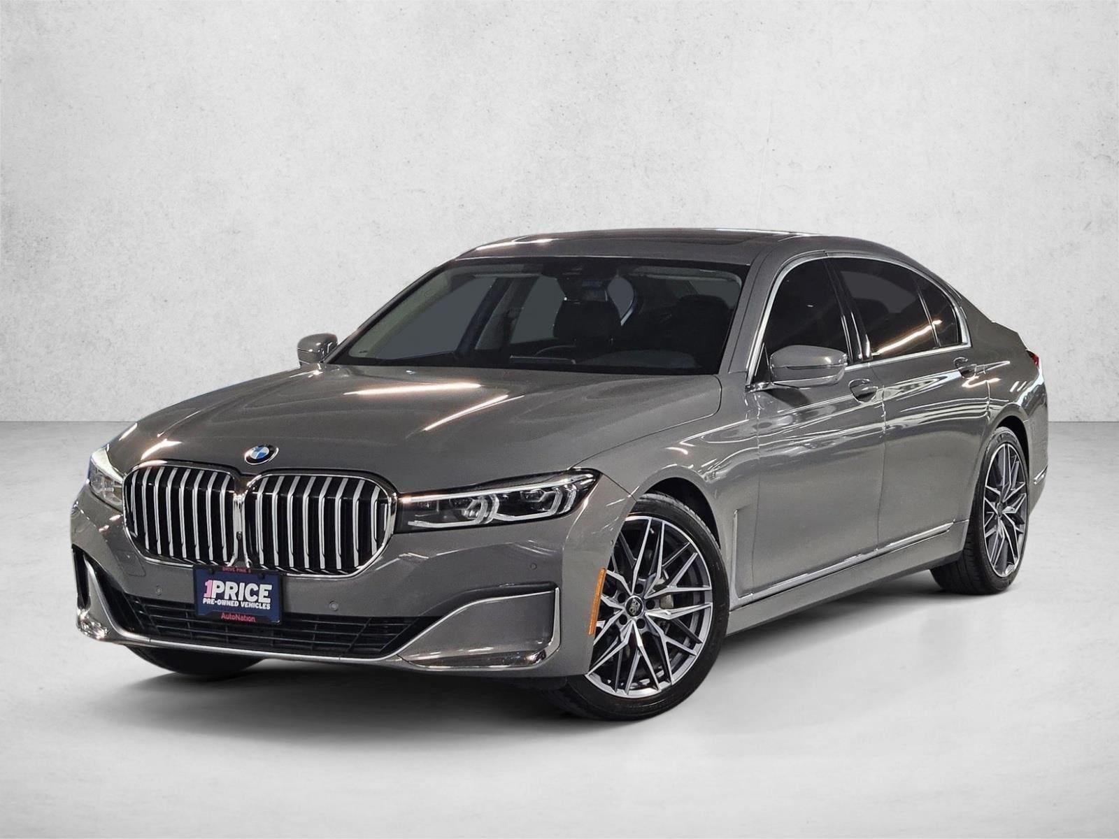 2020 BMW 7 Series 740i's photo
