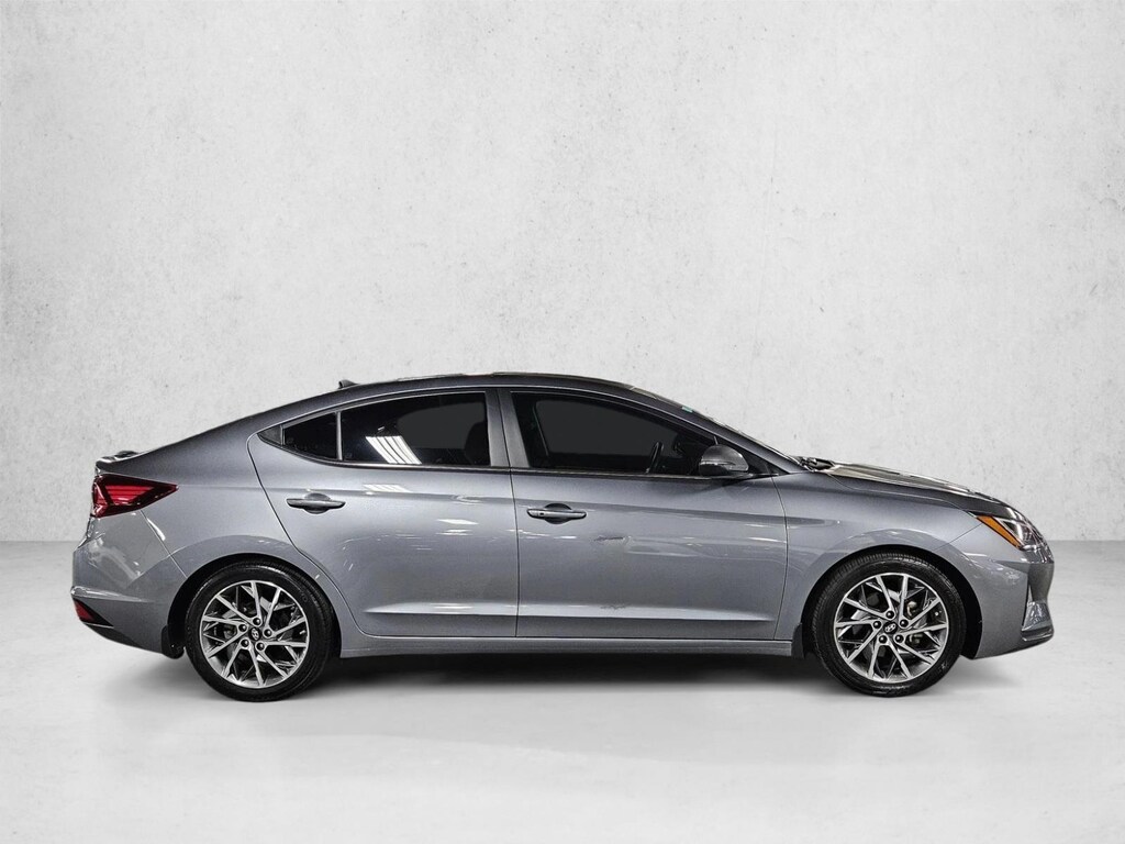 Used 2019 Hyundai Elantra Limited 4dr Car