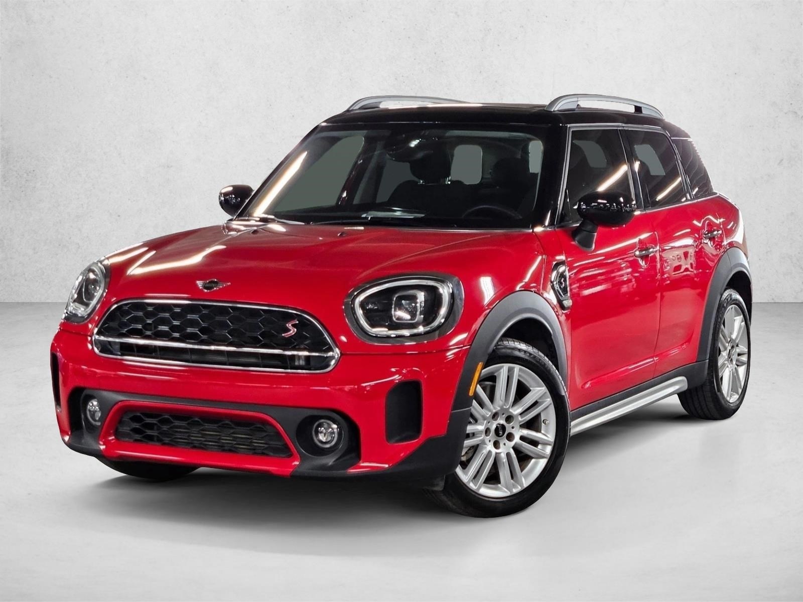 2024 MINI Countryman Cooper S's photo