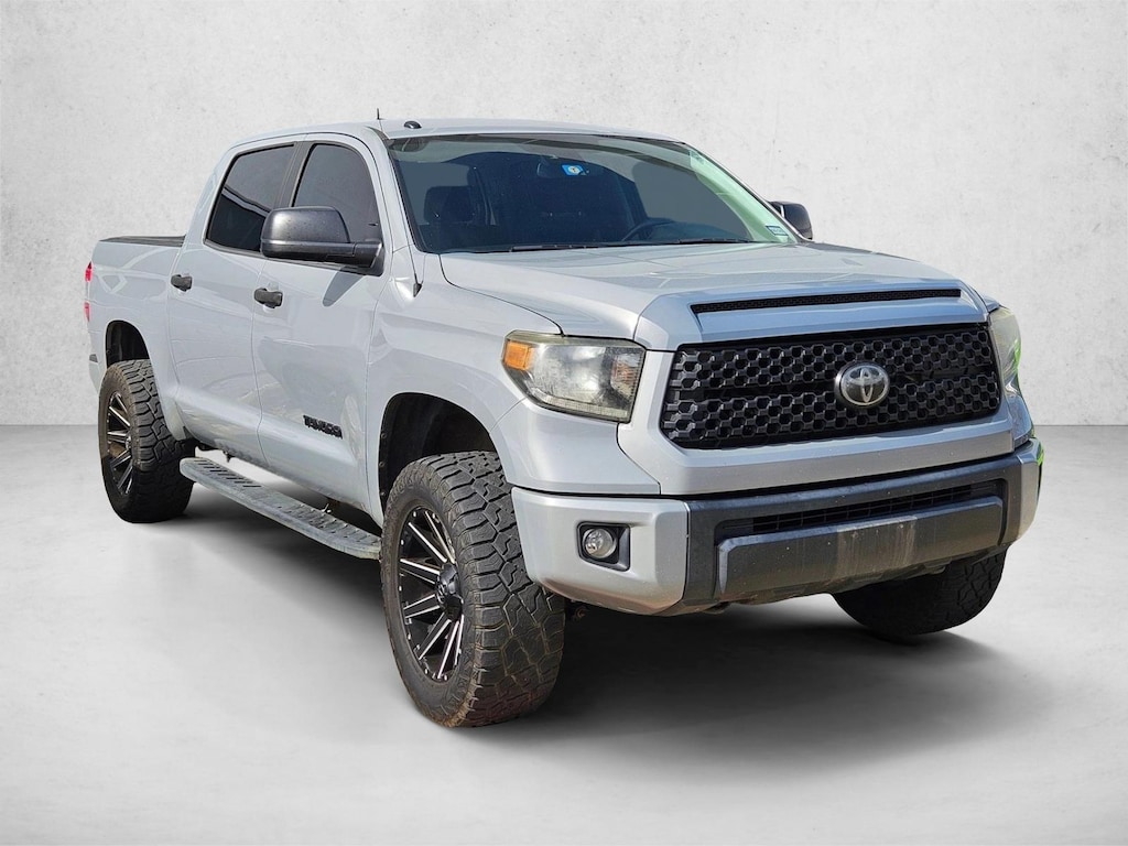 Used 2018 Toyota Tundra SR5 Crew Cab Pickup