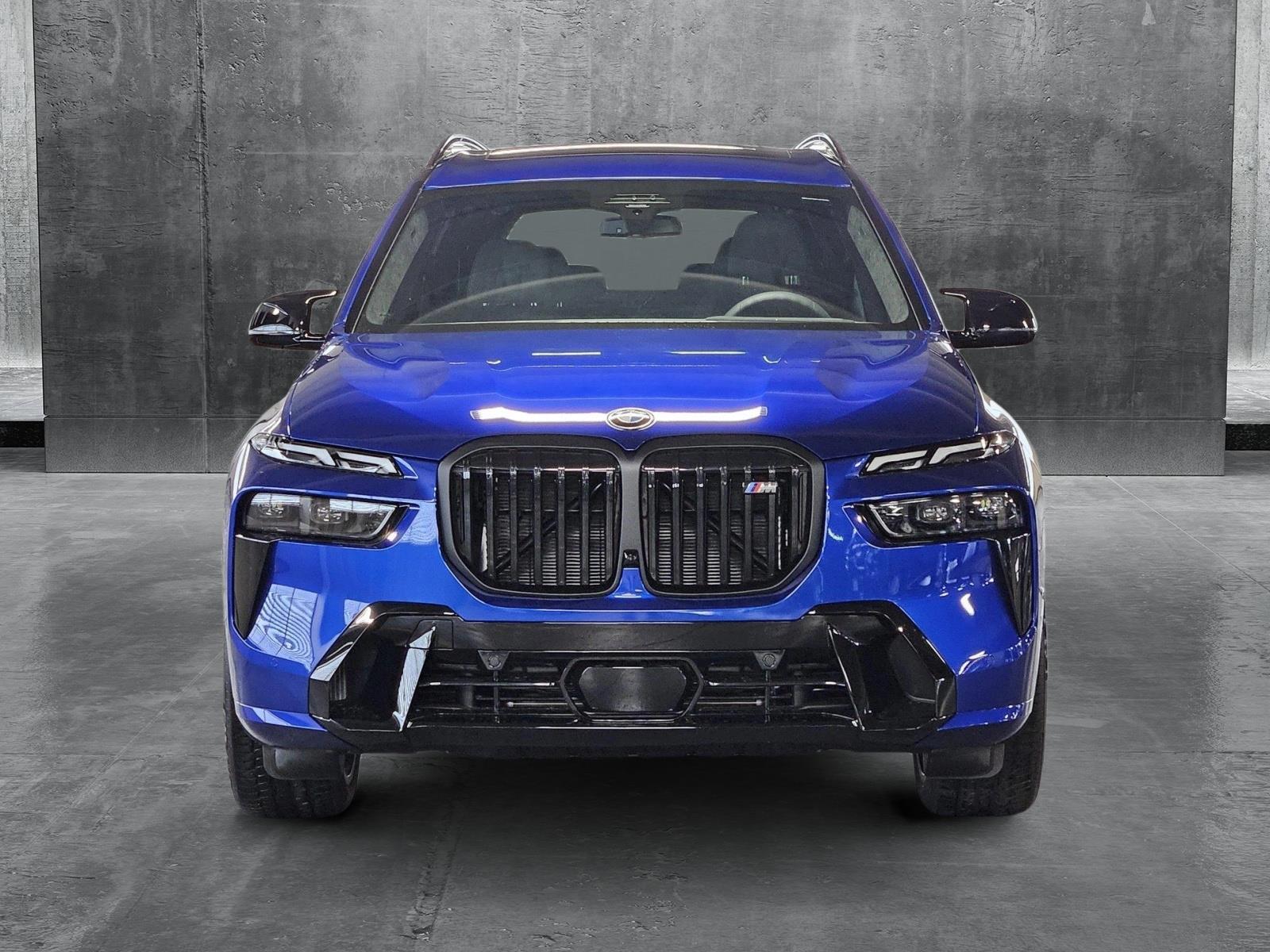 2025 Bmw X7 M60i photo 2