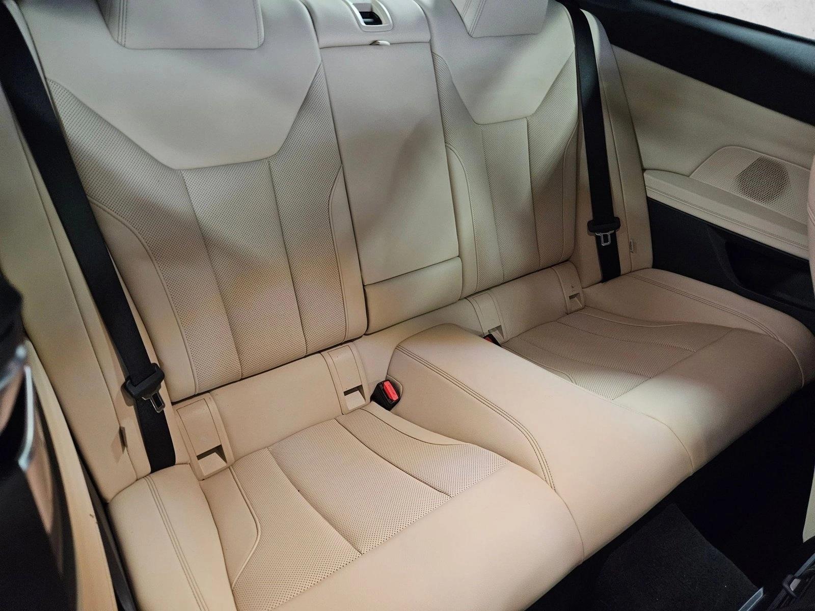 2026 BMW 4 Series 430i - Photo 19