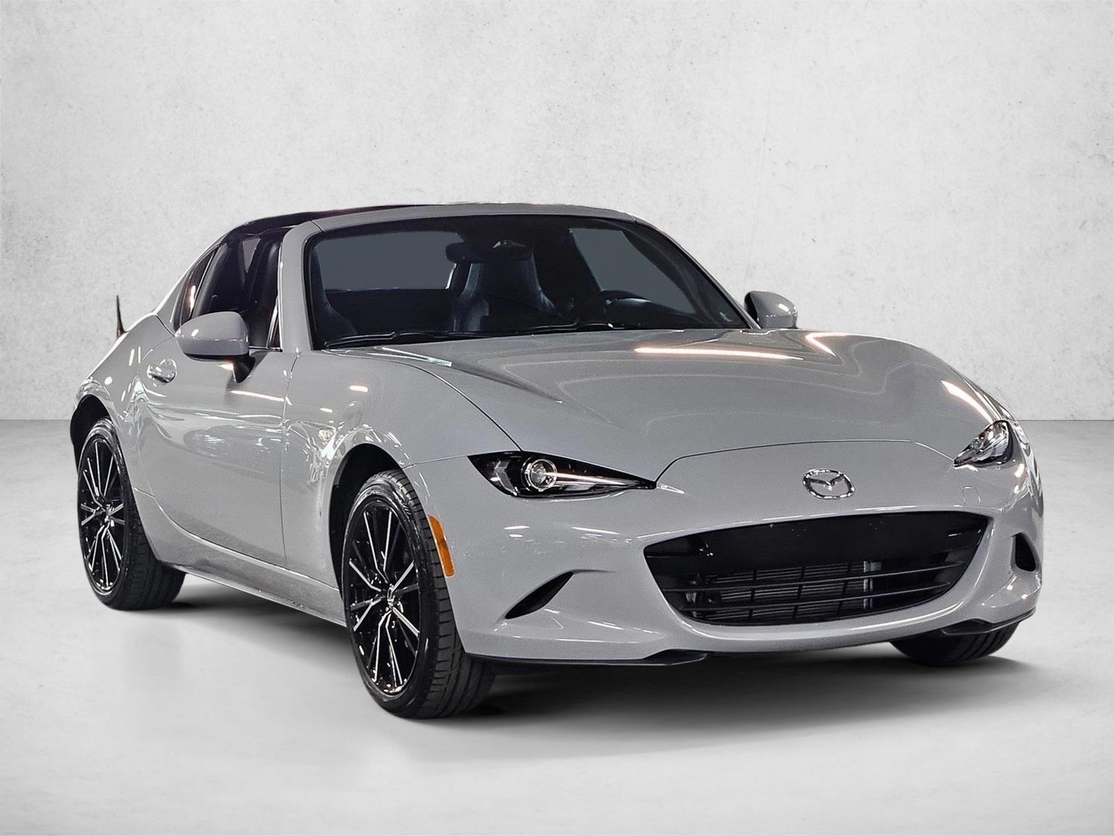 2025 Mazda MX-5 Miata Miata RF Grand Touring photo 3