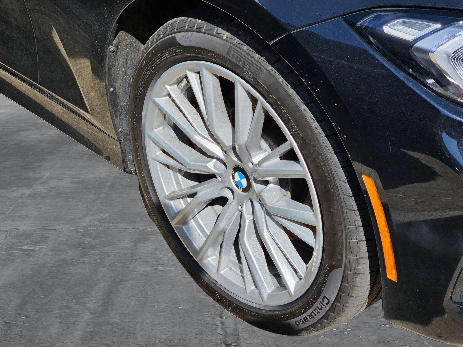 2024 Bmw 330i photo 4