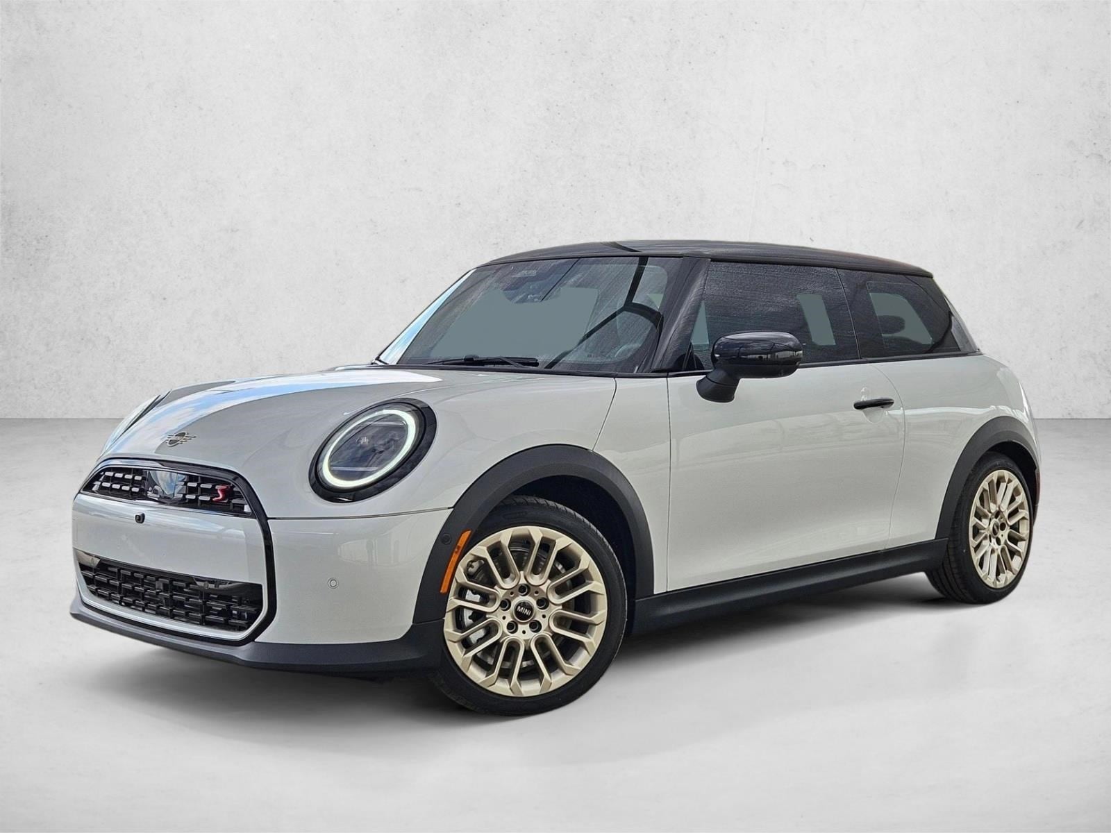 2026 MINI Hardtop Cooper S's photo