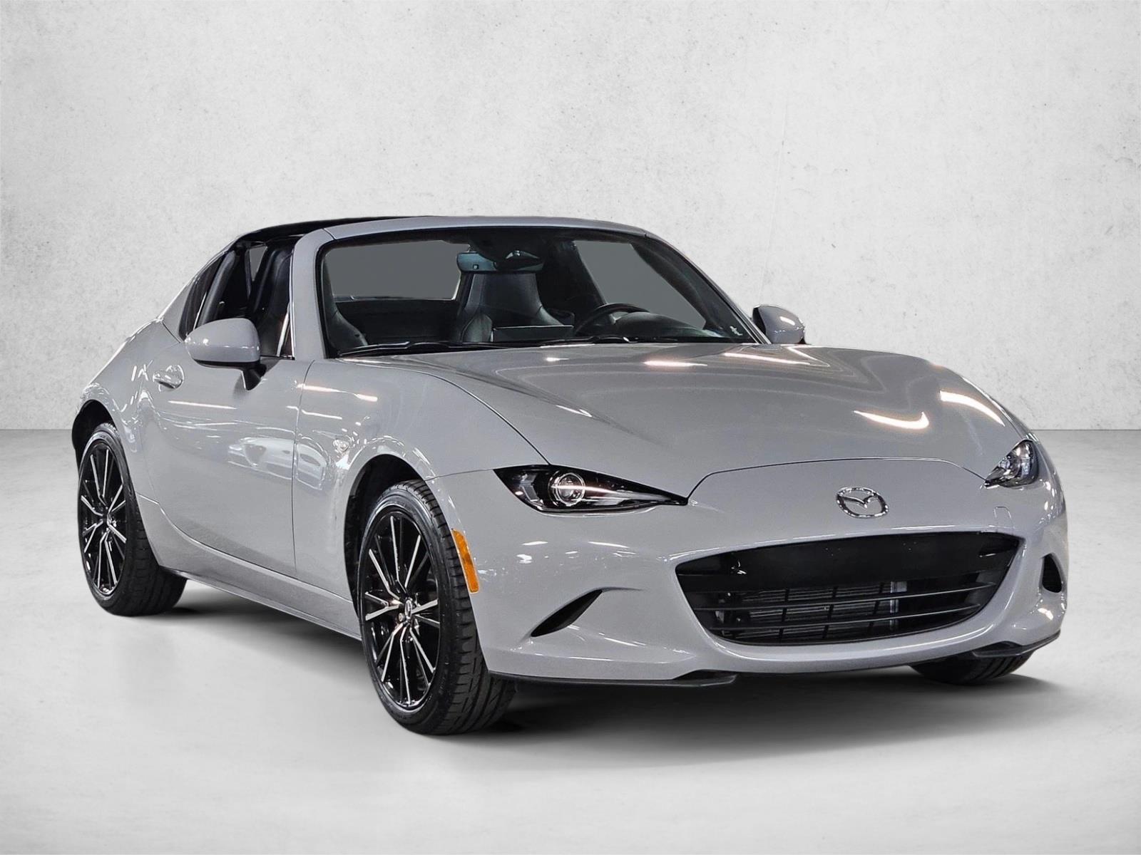 2024 Mazda MX-5 Miata Miata RF Grand Touring photo 3