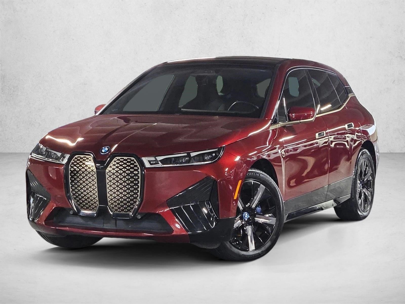 2024 BMW iX xDrive50's photo