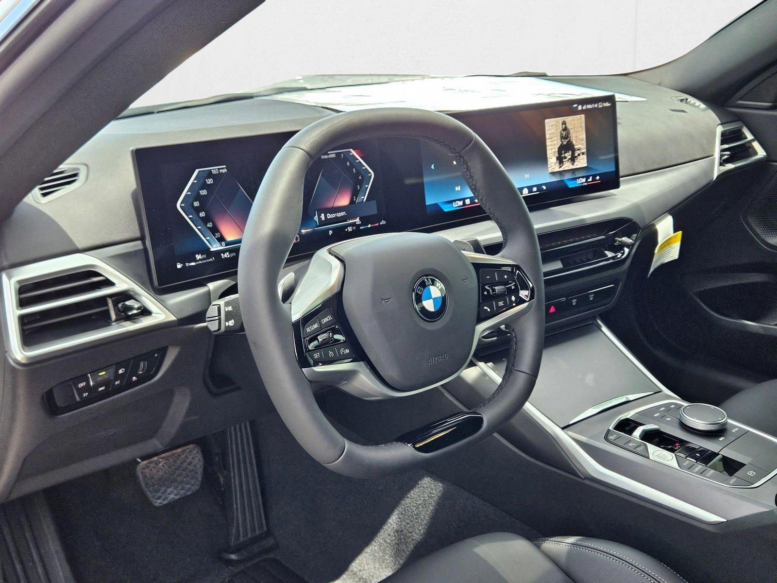 2025 Bmw 230i xDrive photo 3