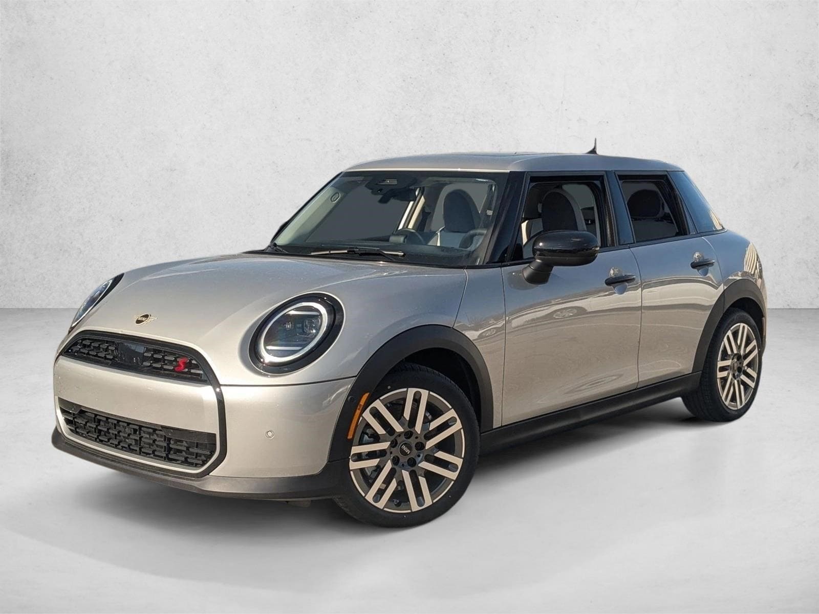 2025 MINI Hardtop Cooper S's photo