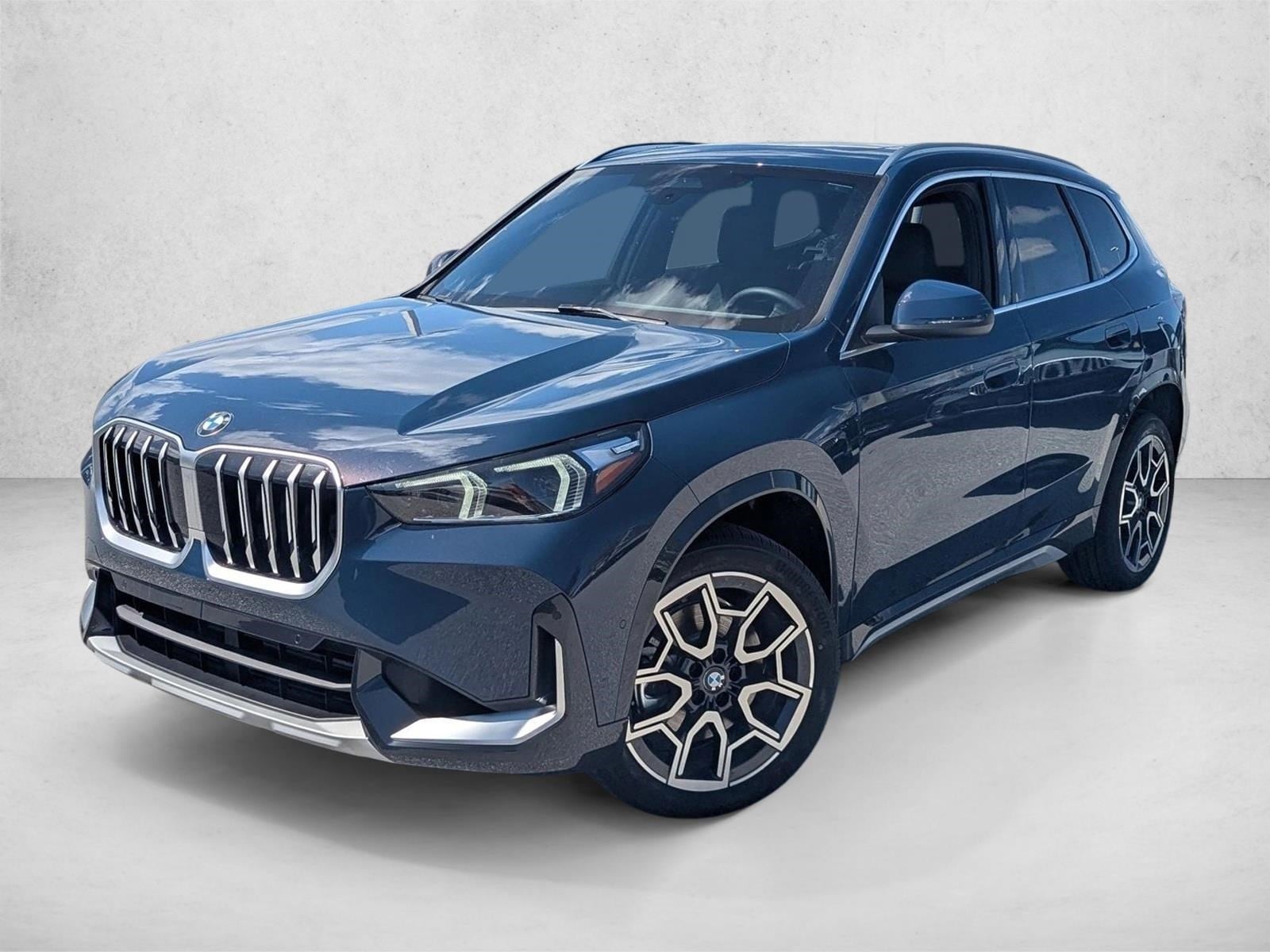 2026 BMW X1 xDrive28i's photo