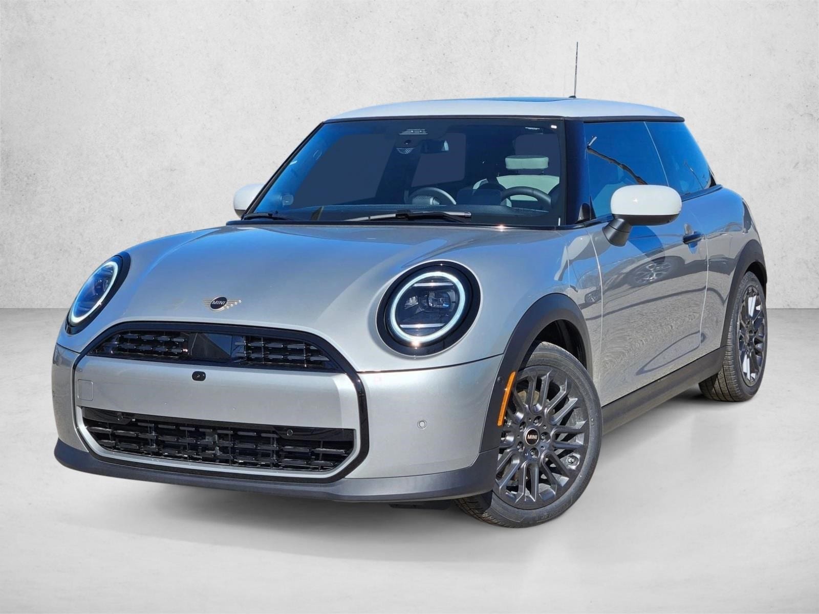 2026 MINI Hardtop's photo