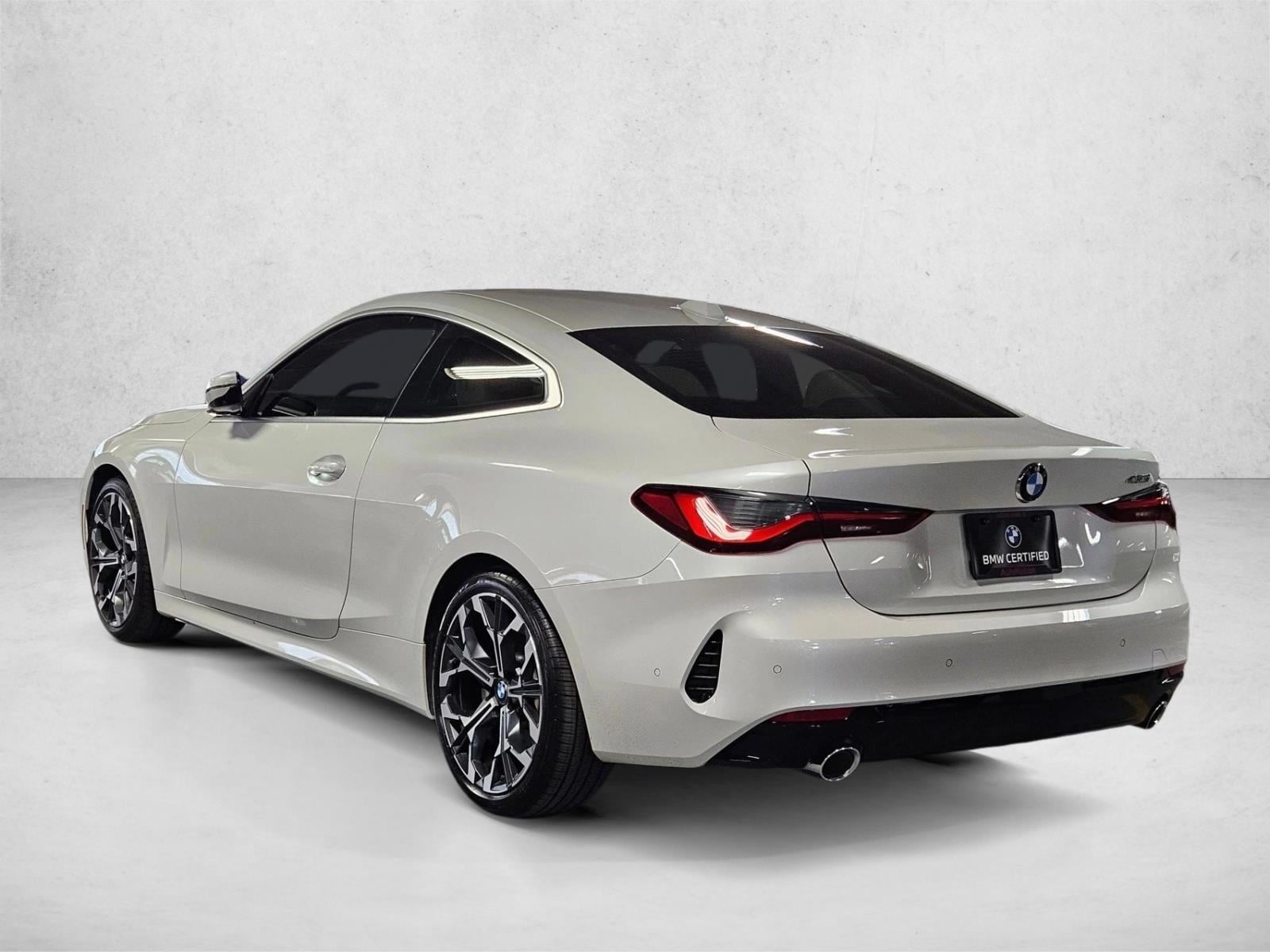2026 BMW 4 Series 430i - Photo 8