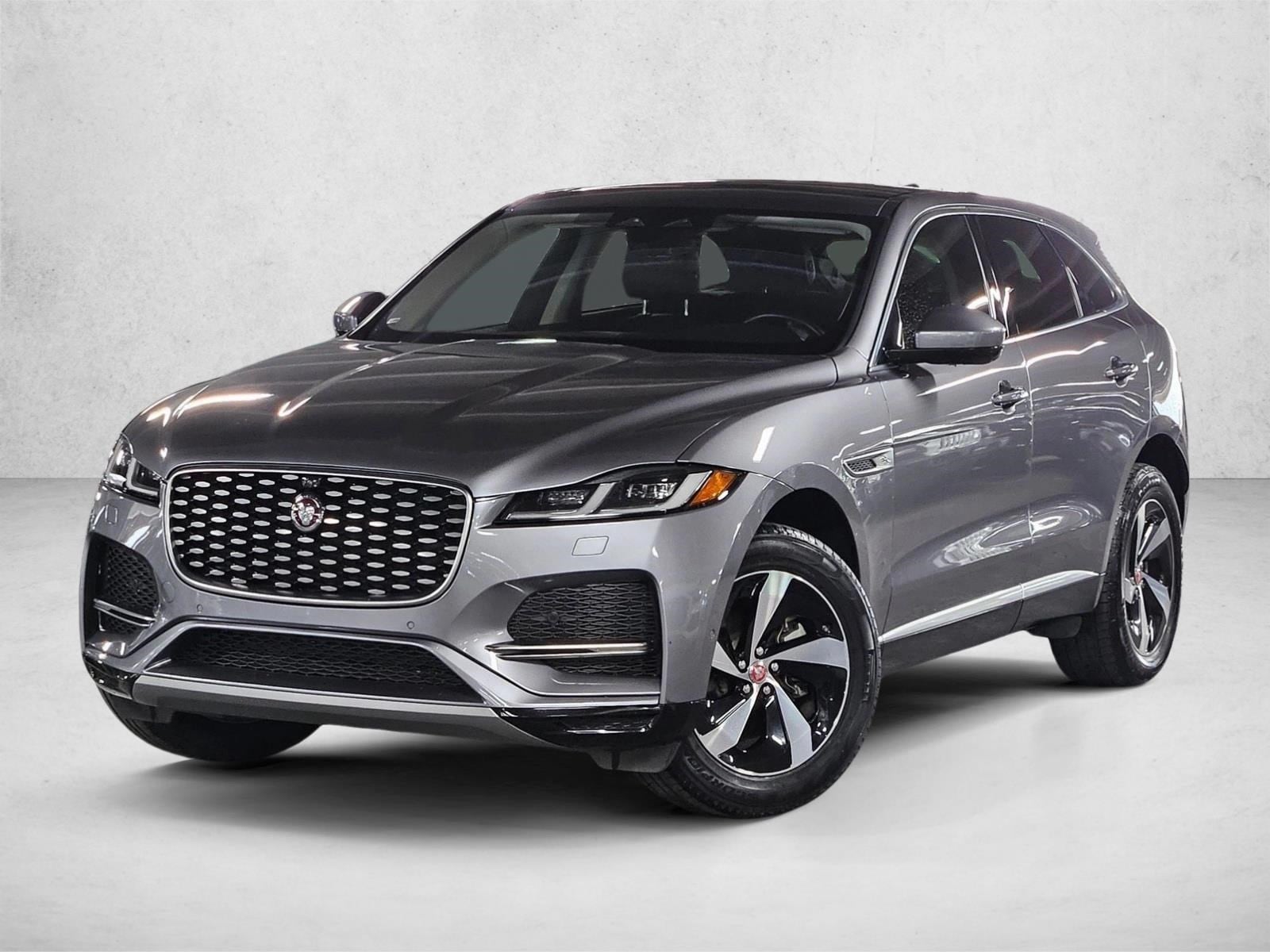 2021 Jaguar F-Pace S's photo