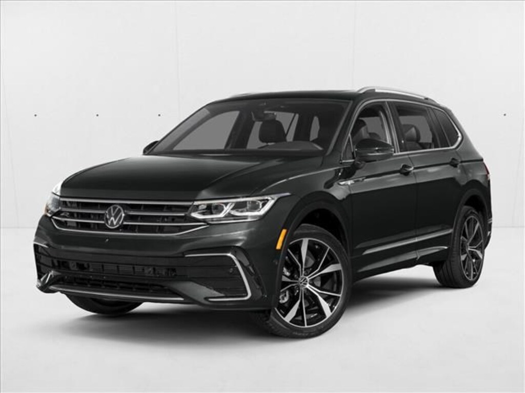 Used 2024 Volkswagen Tiguan SEL R-Line Sport Utility