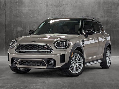 New 2024 MINI Countryman E – this funky crossover is so cool! 