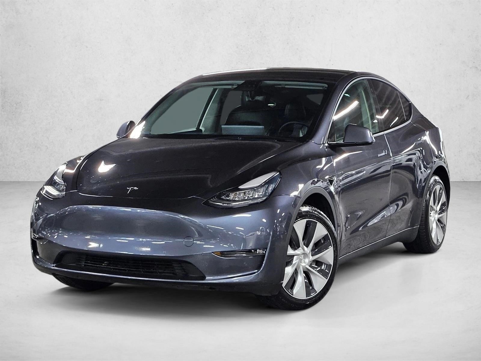 2021 Tesla Model Y Long Range's photo