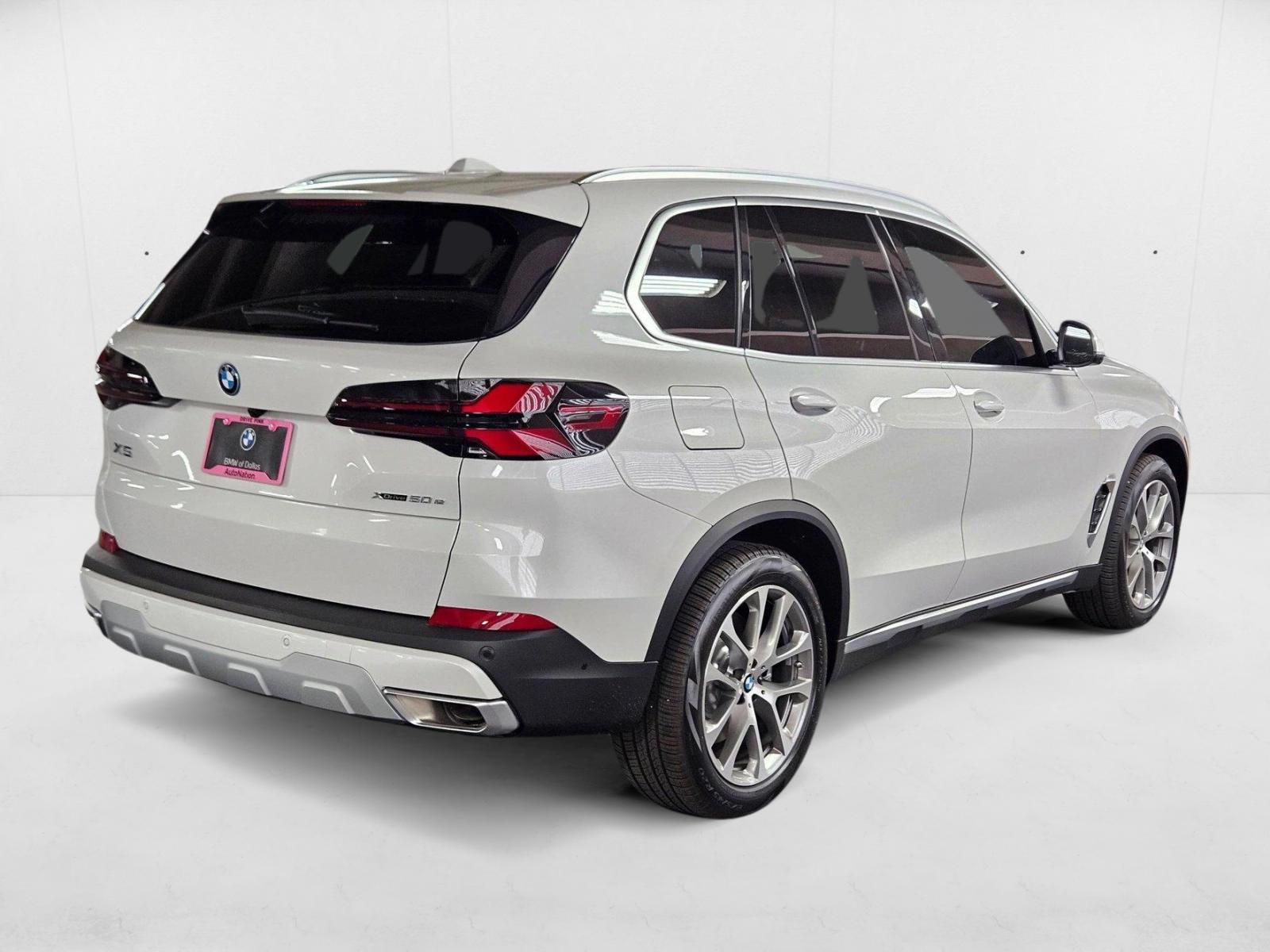 2026 Bmw X5 xDrive50e photo 2