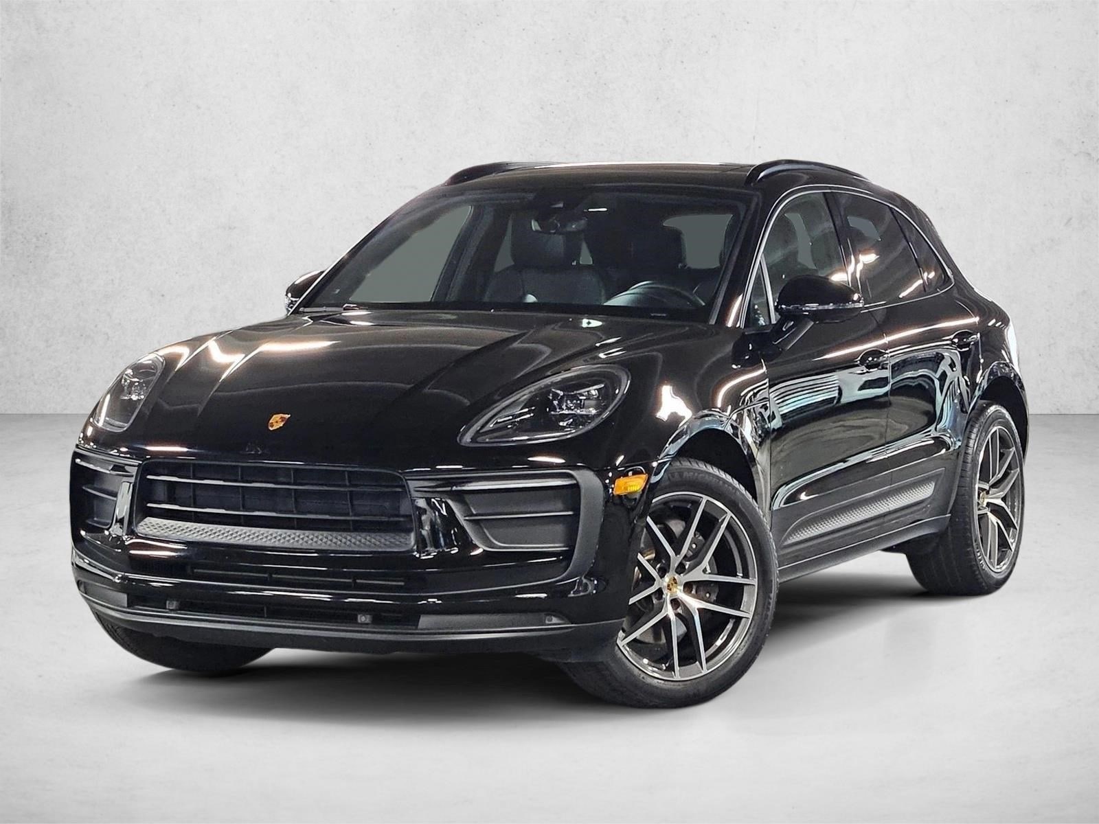 2022 Porsche Macan Base