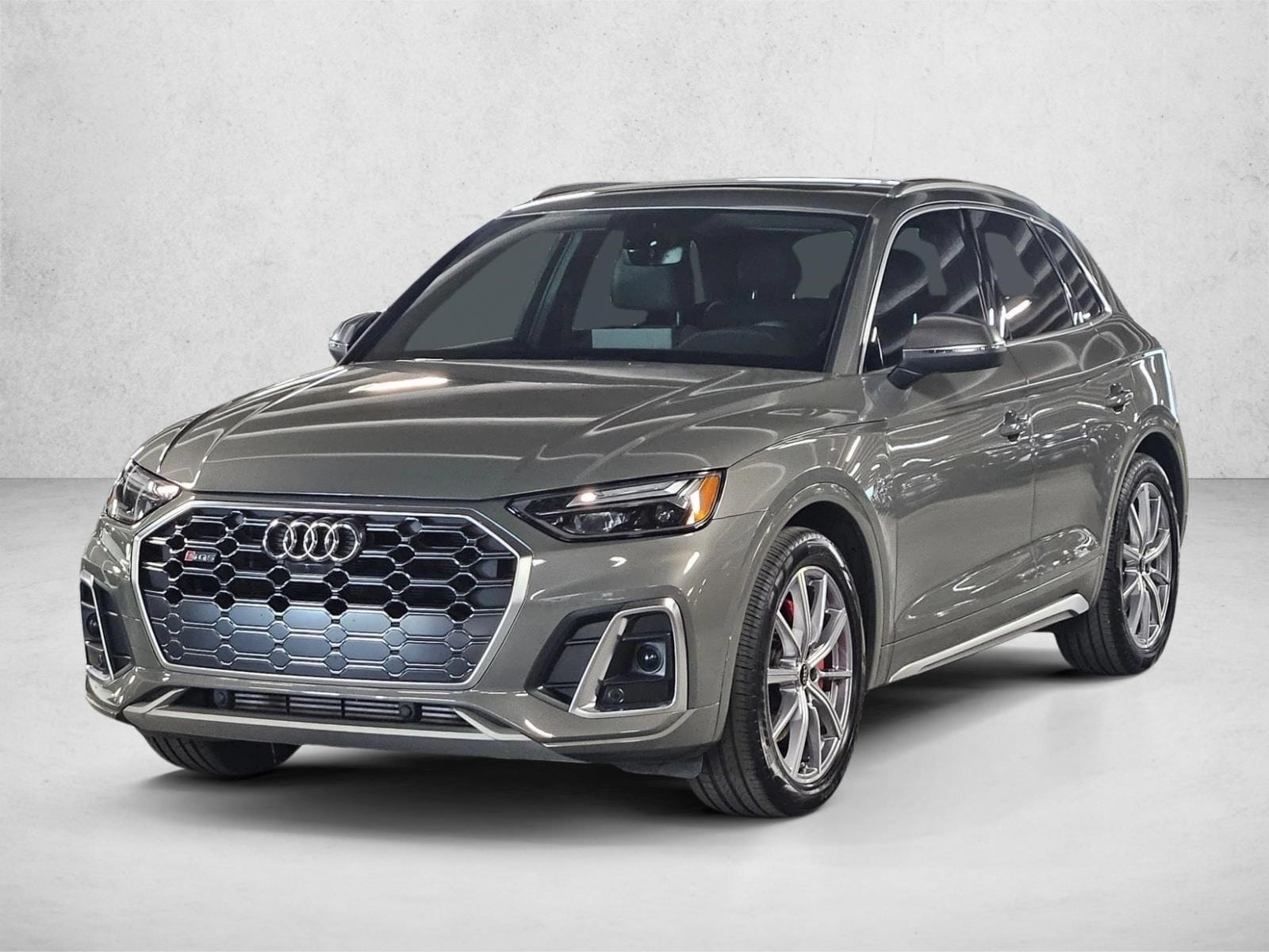 2023 Audi SQ5