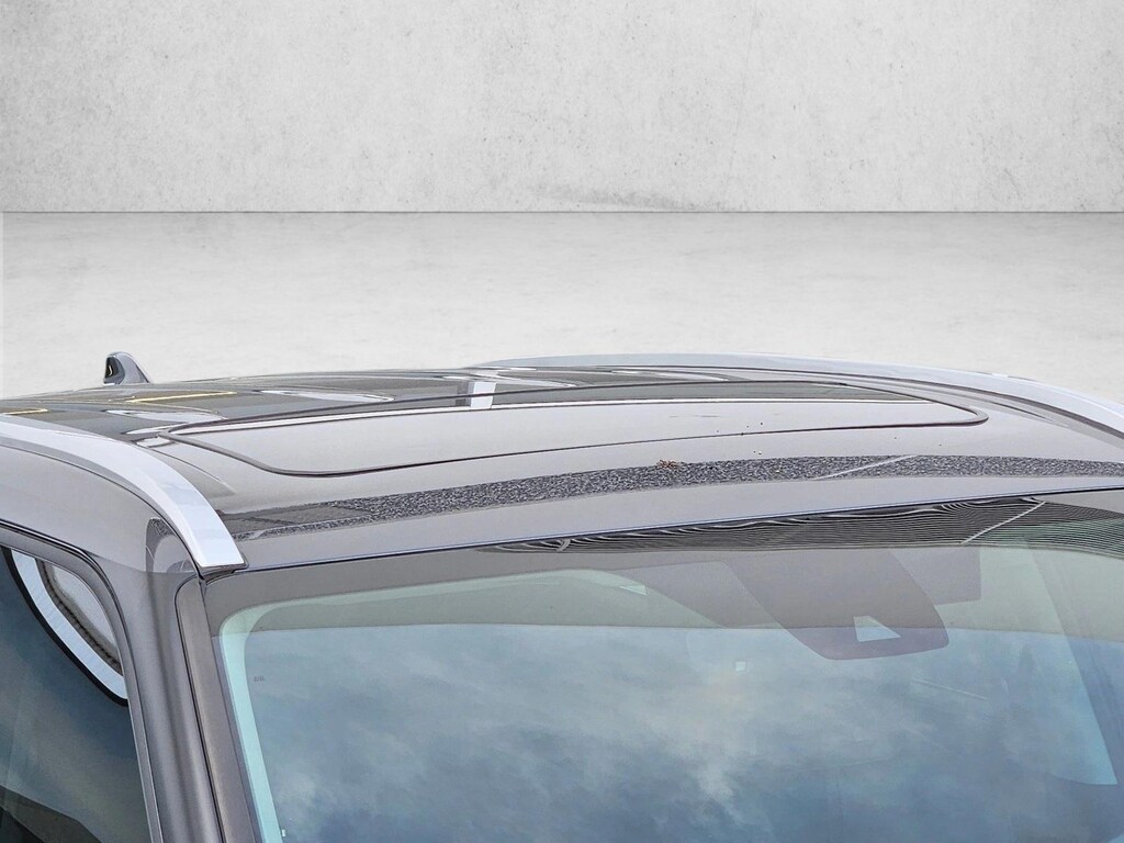 Used 2023 Toyota Highlander XLE Sport Utility